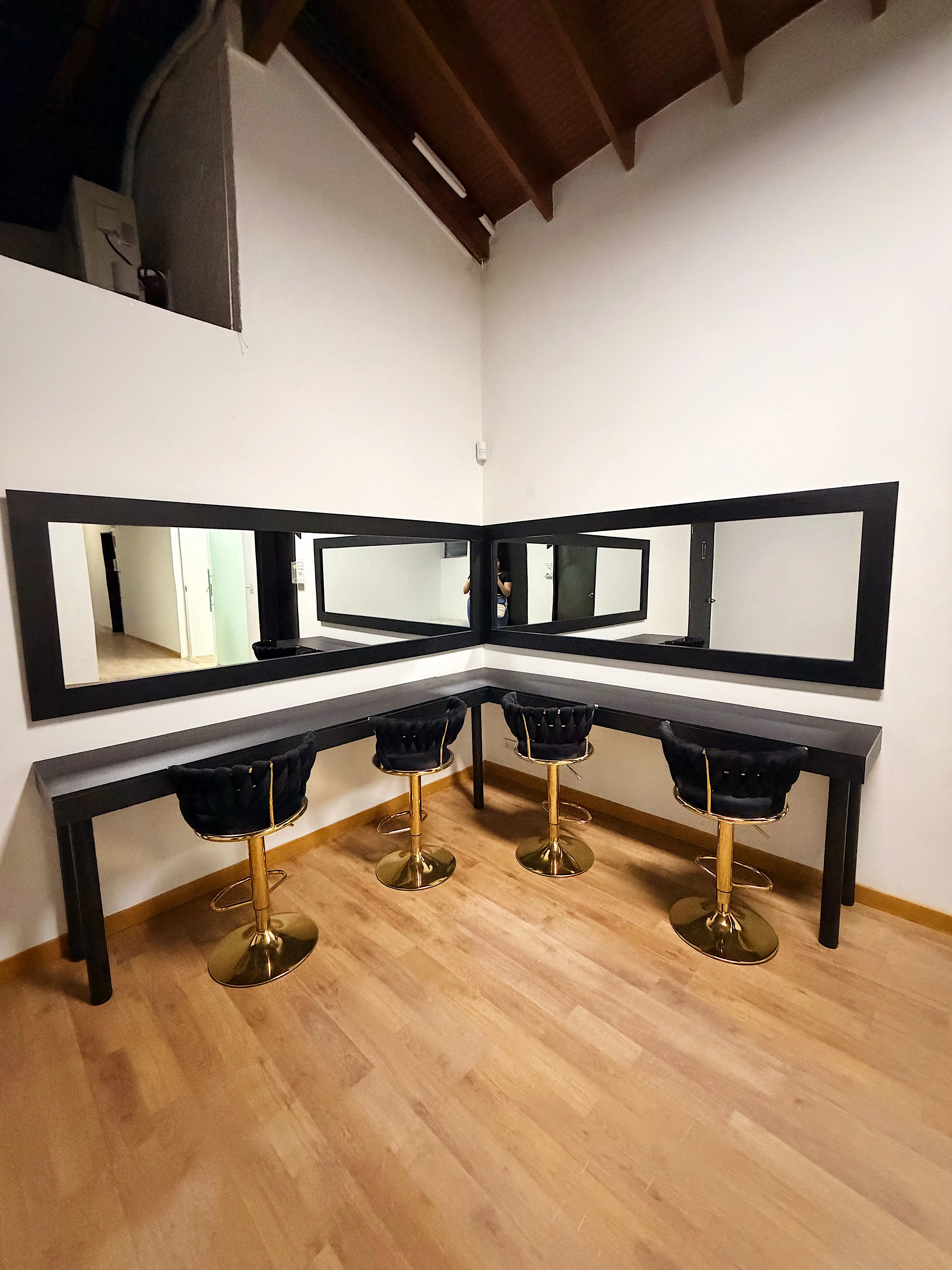 Zona interior de las instalaciones de Opulence Studios